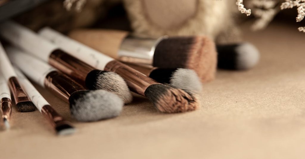 découvrez une couverture de base pour répondre à vos besoins essentiels avec nos produits.