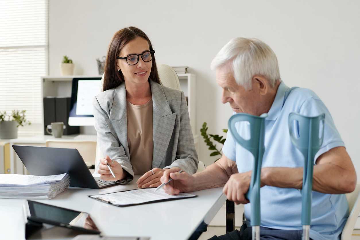 découvrez comment choisir la mutuelle santé qui vous correspond le mieux en fonction de vos besoins, de votre budget et de votre situation familiale. profitez de conseils pratiques et d'astuces pour comparer les offres et optimiser votre couverture santé.
