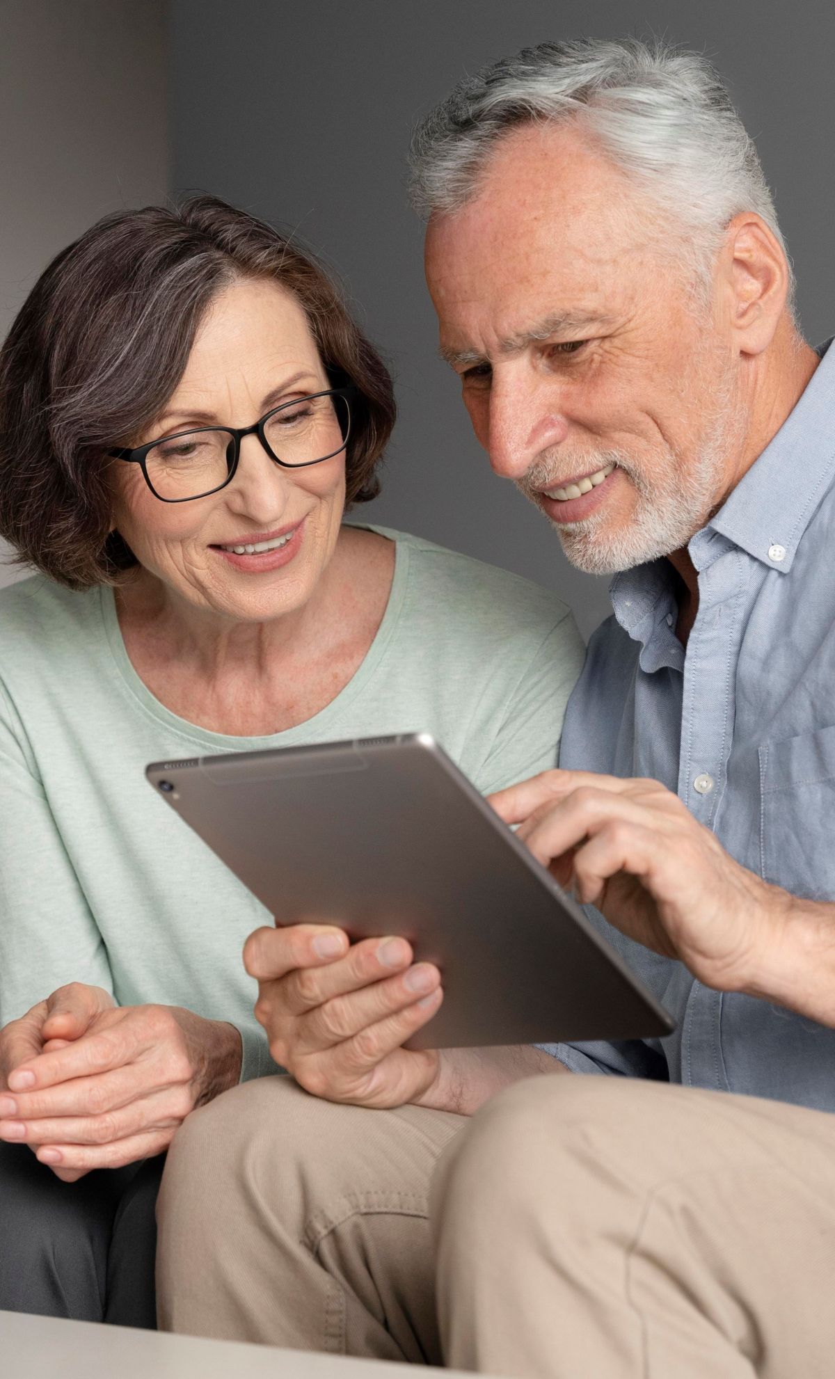 découvrez comment choisir le meilleur comparateur de mutuelle senior pour vos besoins santé. comparez les offres, trouvez la couverture adaptée et bénéficiez d'un accompagnement personnalisé pour une protection optimale.