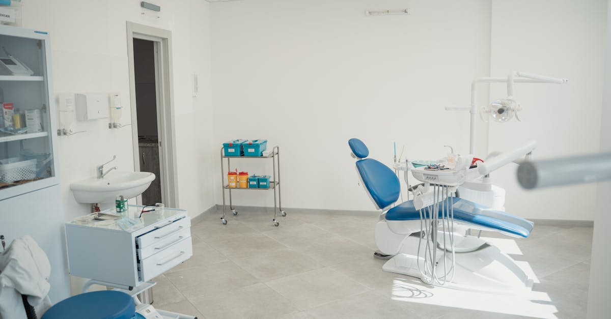 découvrez nos solutions d'assurance dentaire pour vous et votre famille. protégez votre sourire avec des couvertures adaptées à vos besoins, un accès facile aux soins dentaires et des tarifs avantageux. obtenez la tranquillité d'esprit en matière de santé bucco-dentaire.